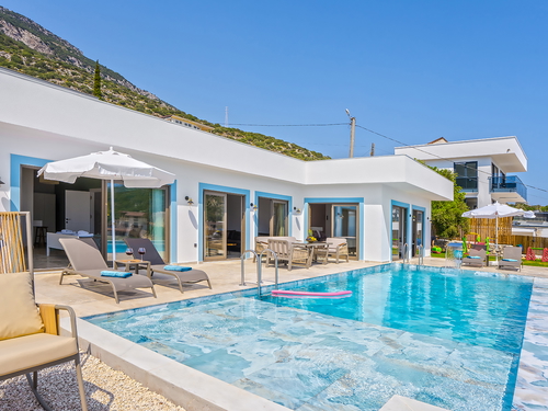  gece  -  Kasım
  | Kaş Yeniköy’de Deniz Manzaralı, Jakuzili Balayı ve Aile Villası – 4 Kişilik Tatil İçin İdeal Seçim